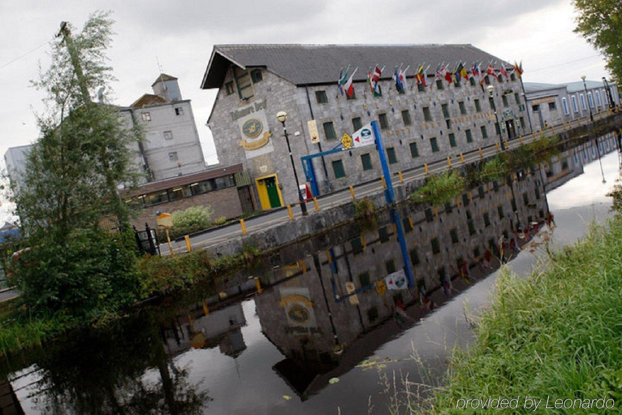 Central Hotel Tullamore Esterno foto