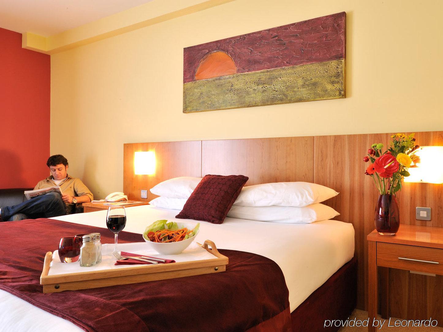 Central Hotel Tullamore Esterno foto
