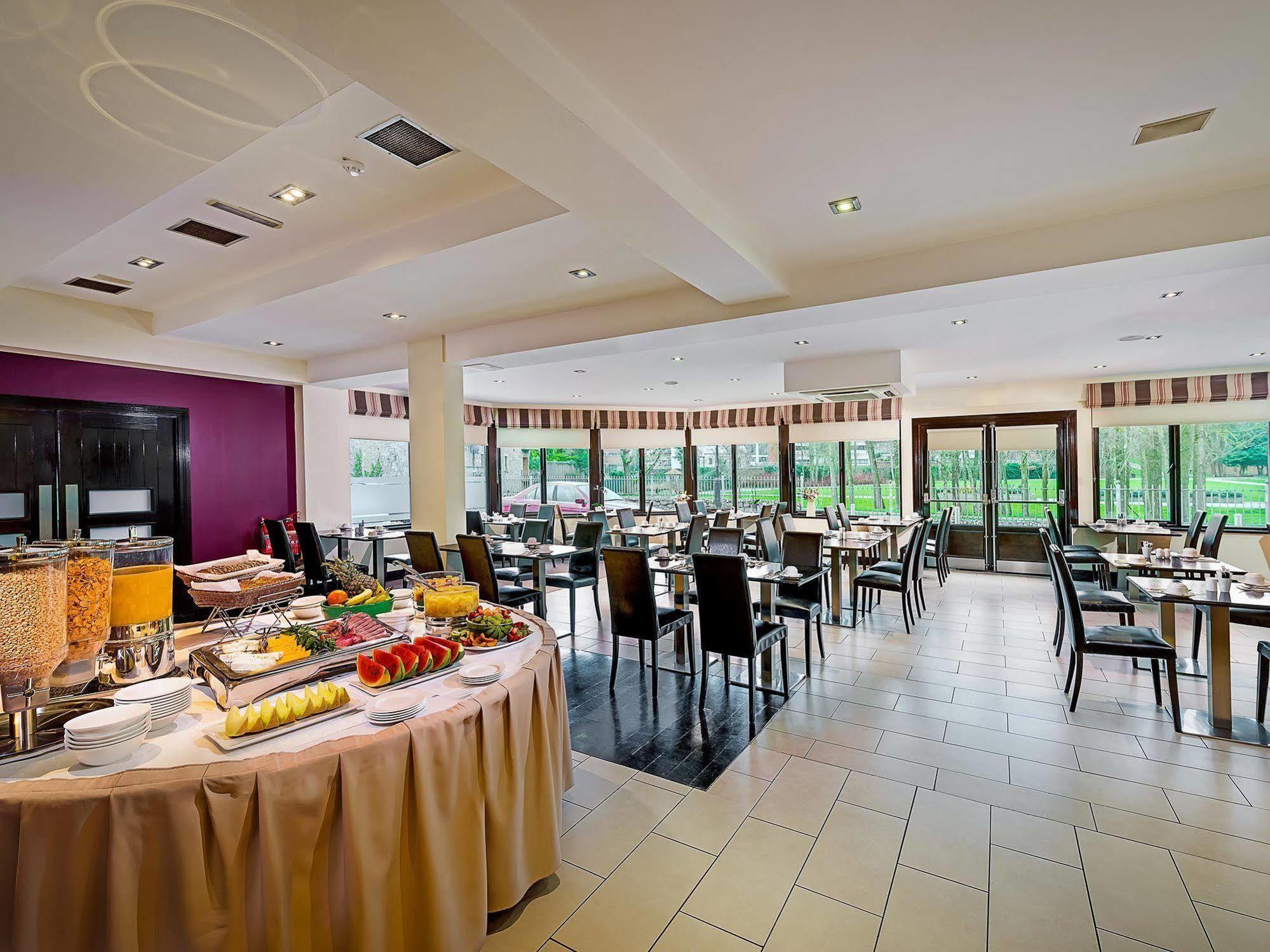 Central Hotel Tullamore Esterno foto