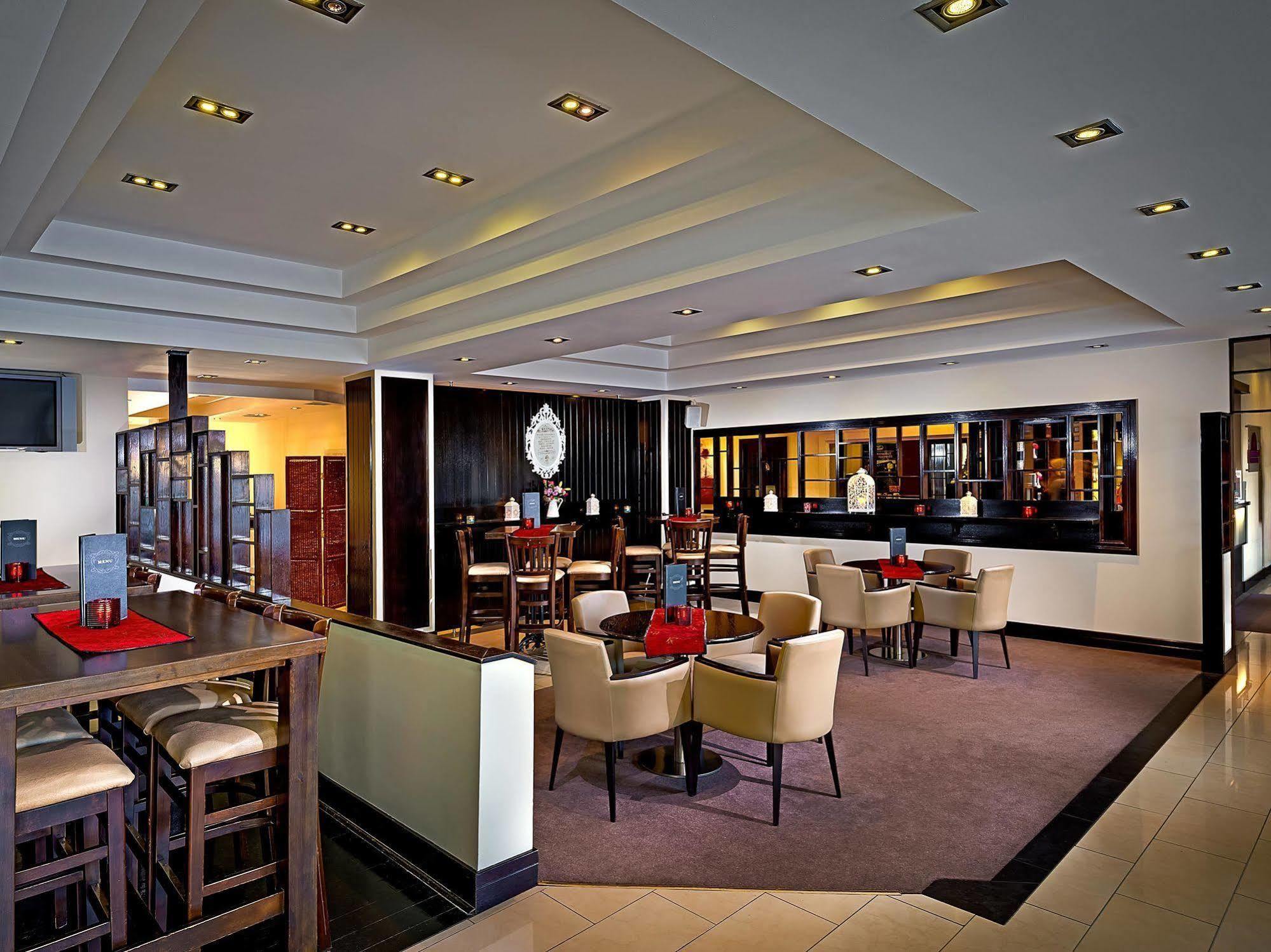 Central Hotel Tullamore Esterno foto